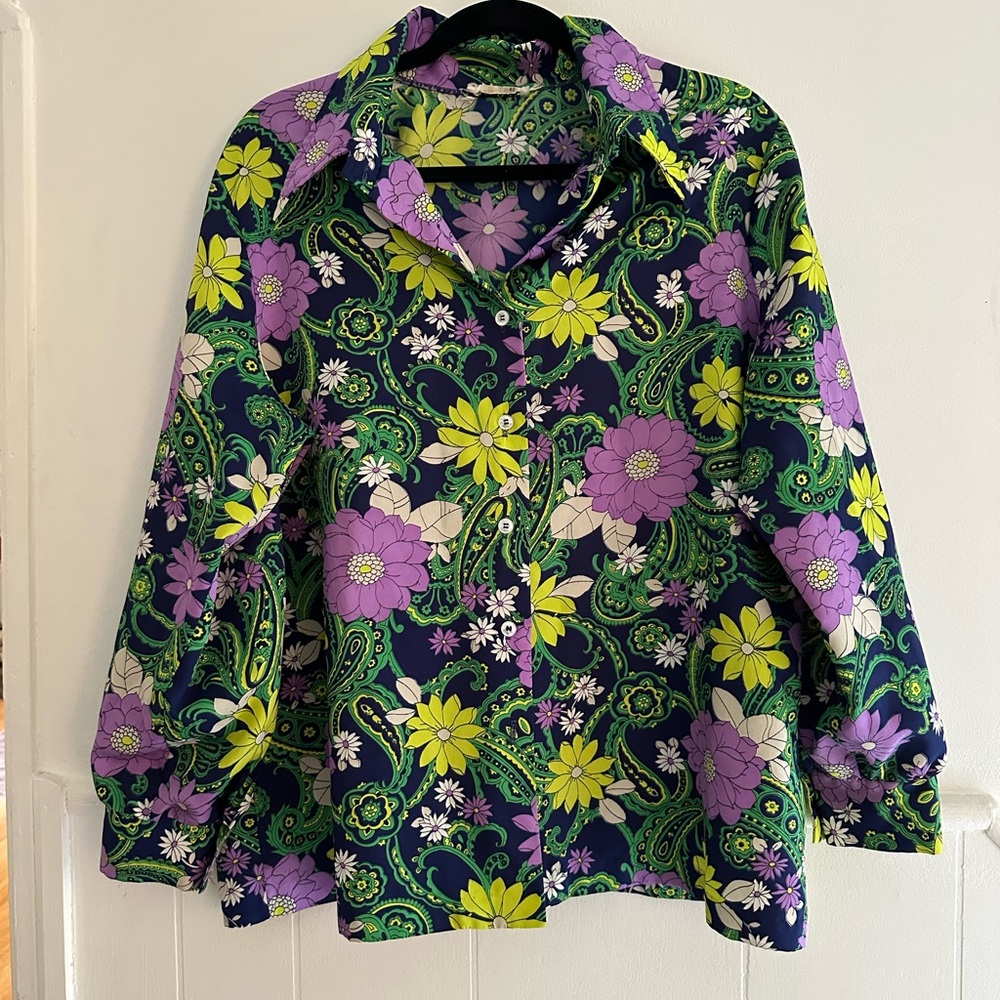 Fantastic Vintage Lady Queen Floral 70’s Button-Up Shirt L/XL